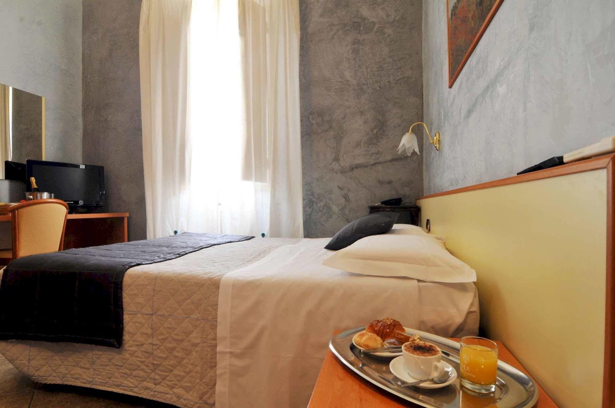Hotel Angelica Флоренция Экстерьер фото